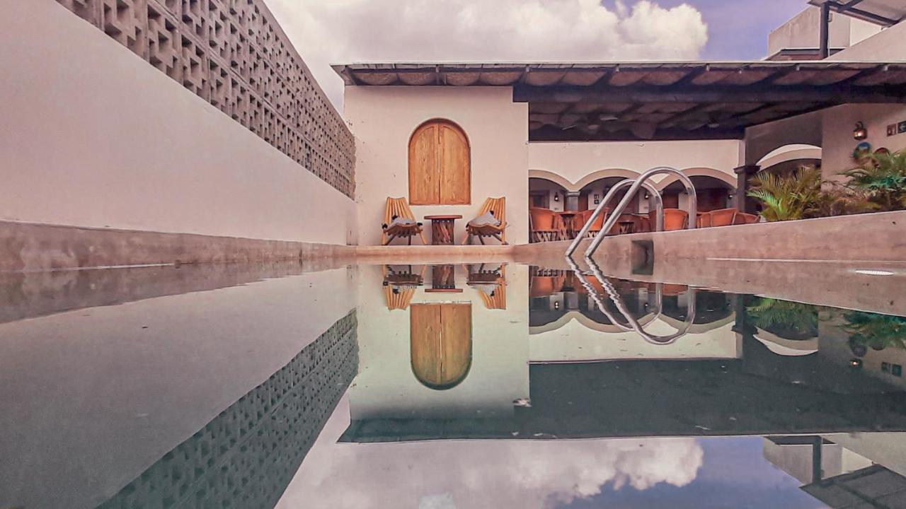 Hotel Puerta San Pedro Tlaquepaque Exterior foto